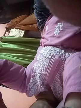 pihuu1313 online show from 03/09/26, 04:21