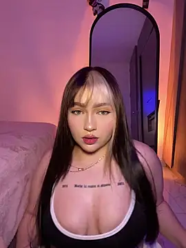 Daniela ruizz online show from 06/14/26, 03:41