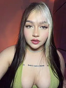 Daniela ruizz online show from 07/17/26, 01:47