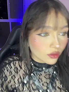 Daniela ruizz online show from 01/12/26, 04:08