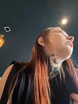 Snapshot of FionaMurr chatting on 02/26/26, 04:45 FionaMurr online show from 02/26/26, 04:45