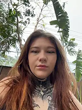 Snapshot of FionaMurr chatting on 02/25/26, 05:07 FionaMurr online show from 02/25/26, 05:07