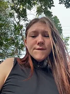 Snapshot of FionaMurr chatting on 02/08/26, 03:26 FionaMurr online show from 02/08/26, 03:26