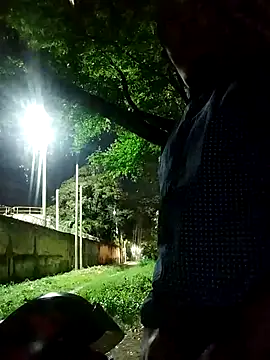 Snapshot of Andreskelly chatting on 02/23/26, 12:23 Andreskelly online show from 02/23/26, 12:23