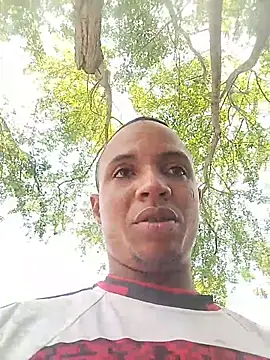 Snapshot of Andreskelly chatting on 03/10/26, 04:44 Andreskelly online show from 03/10/26, 04:44