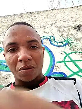 Snapshot of Andreskelly chatting on 02/10/26, 06:40 Andreskelly online show from 02/10/26, 06:40