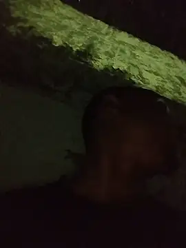 Snapshot of Andreskelly chatting on 03/14/26, 12:49 Andreskelly online show from 03/14/26, 12:49