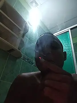 Snapshot of Andreskelly chatting on 03/20/26, 05:58 Andreskelly online show from 03/20/26, 05:58