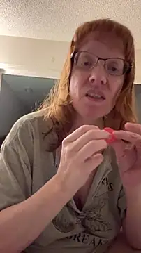 Lenaravenswood online show from 12/20/25, 06:49