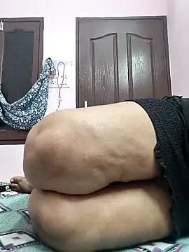 Ecyol online show from 03/03/26, 07:43