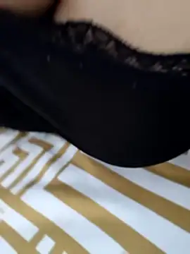 Ecyol online show from 04/04/26, 04:08