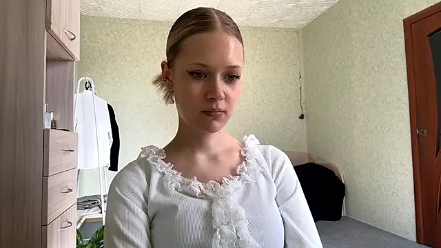 ZaidaSchwarten online show from 03/12/26, 11:36