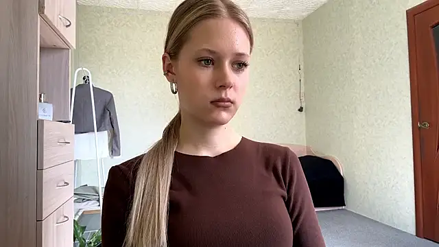 ZaidaSchwarten online show from 03/19/26, 11:32