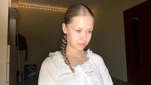 ZaidaSchwarten online show from 02/05/26, 05:14