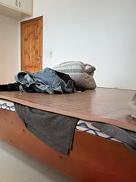 cmvoo online show from 04/24/26, 04:25