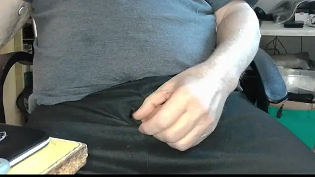 oldmann08 online show from 01/11/26, 09:49