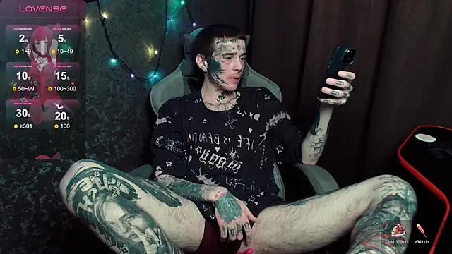 lonelycry7tal online show from 12/22/25, 04:51