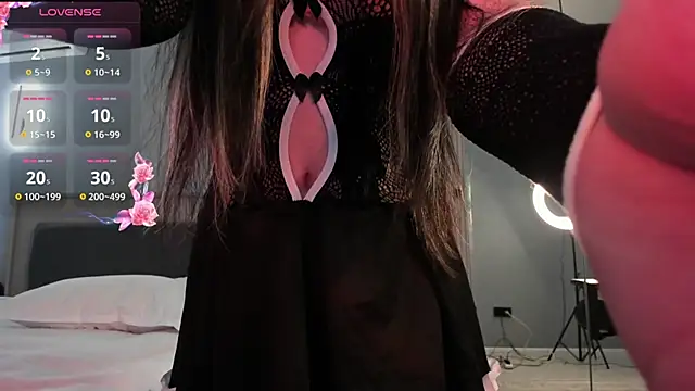 lovelymikky online show from 02/06/26, 03:24