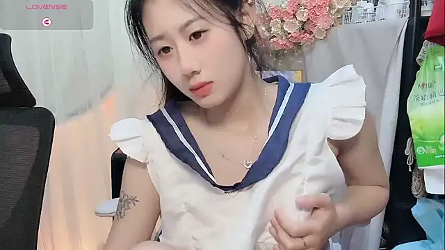 Yvonne-07 online show from 03/28/26, 05:14