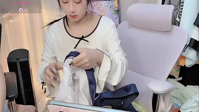 Yvonne-07 online show from 02/03/26, 12:10