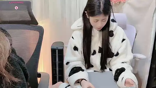 Yvonne-07 online show from 01/09/26, 03:08