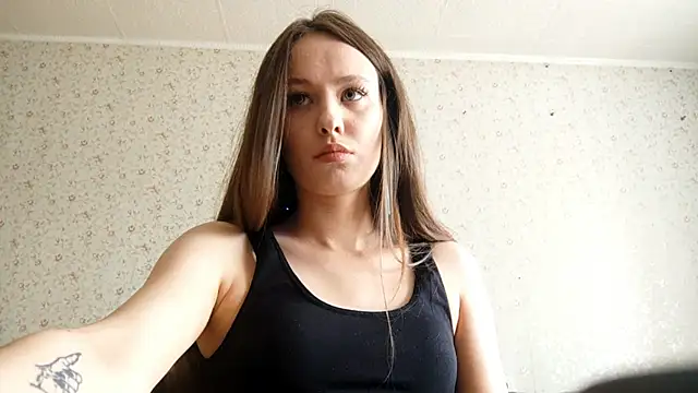 FrancesSrygley online show from 06/05/26, 06:29