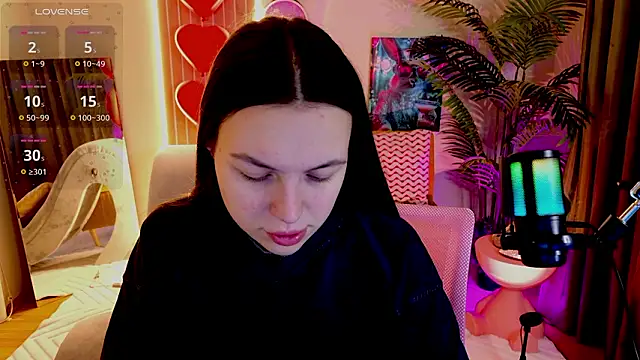 Snapshot of MaxinCarroll chatting on 03/07/26, 07:15 MaxinCarroll online show from 03/07/26, 07:15