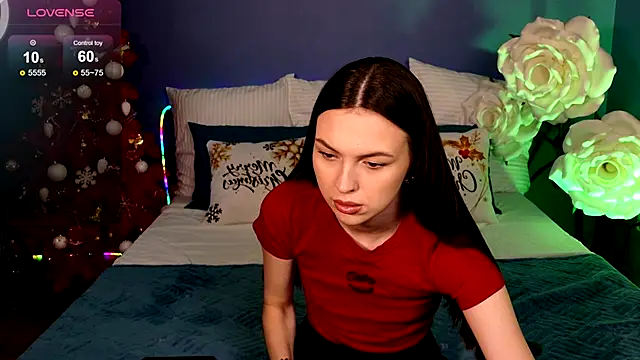 MaxinCarroll online show from 12/14/25, 07:19