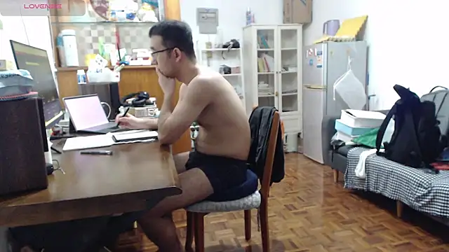 Snapshot of jjjjay123 chatting on 12/18/25, 01:37 jjjjay123 online show from 12/18/25, 01:37