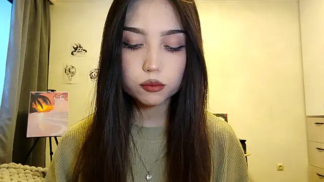 Snapshot of Qwami_Amie chatting on 12/15/25, 05:46 Qwami Amie online show from 12/15/25, 05:46