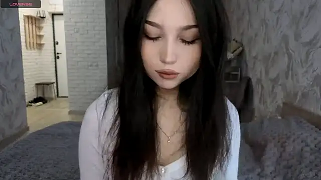 Qwami Amie online show from 05/20/26, 10:34