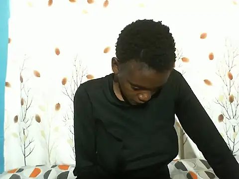 PetiteDoll 06 online show from 03/13/26, 12:10