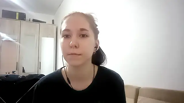 Annette meow1 online show from 12/22/25, 08:47