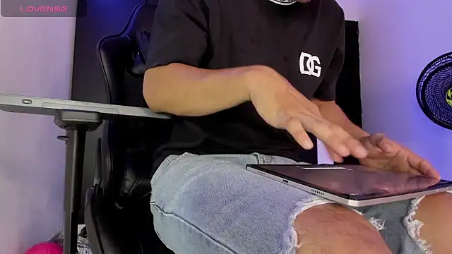 Liam Mateo online show from 03/29/26, 02:35