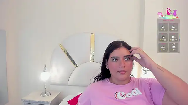 Snapshot of Nikki_Karter chatting on 12/17/25, 09:14 Nikki Karter online show from 12/17/25, 09:14