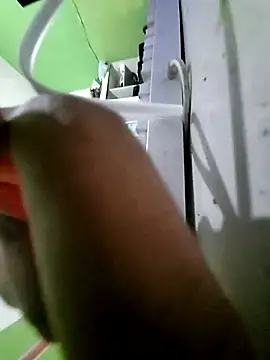 Annnyxvinni online show from 12/22/25, 07:58