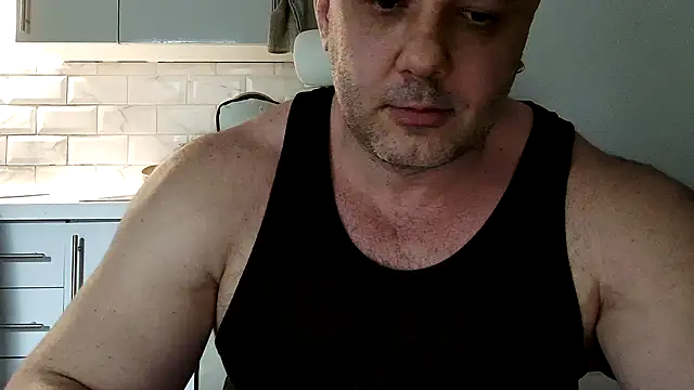 Snapshot of WildJohn_XX chatting on 05/08/26, 10:35 WildJohn XX online show from 05/08/26, 10:35