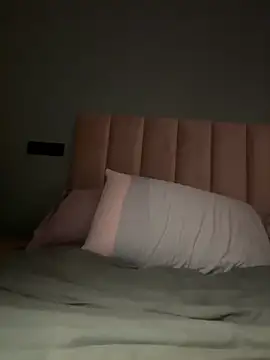 lia-nolimit online show from 02/18/26, 01:03