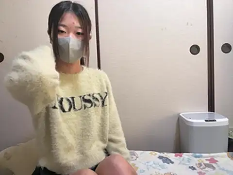 kuromi chan oo online show from 03/04/26, 10:28