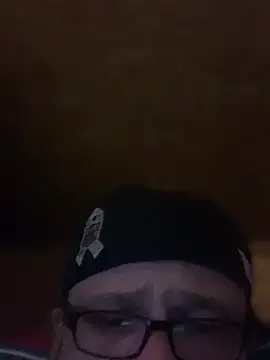 Snapshot of Ldnick69 chatting on 02/14/26, 08:31 Ldnick69 online show from 02/14/26, 08:31