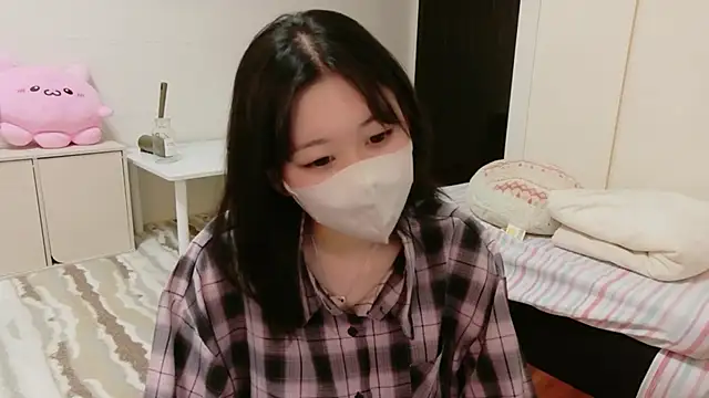 Snapshot of Ms-KARINA chatting on 07/01/26, 04:35 Ms-KARINA online show from 07/01/26, 04:35