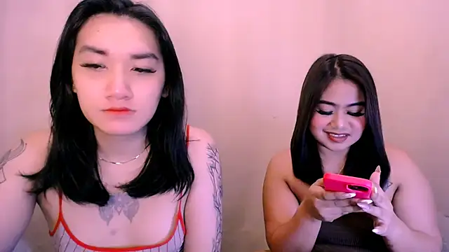 Snapshot of lil_cummer69 chatting on 05/18/26, 02:22 lil cummer69 online show from 05/18/26, 02:22