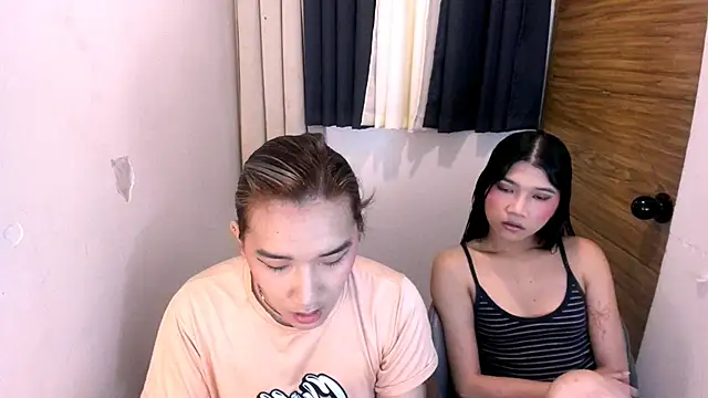Snapshot of lil_cummer69 chatting on 06/03/26, 02:33 lil cummer69 online show from 06/03/26, 02:33