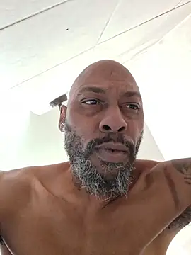 Rizzle9800 online show from 12/18/25, 05:23