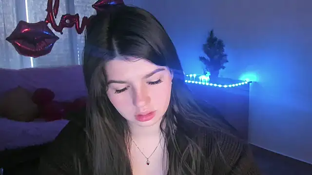 KisaModel online show from 03/02/26, 01:28