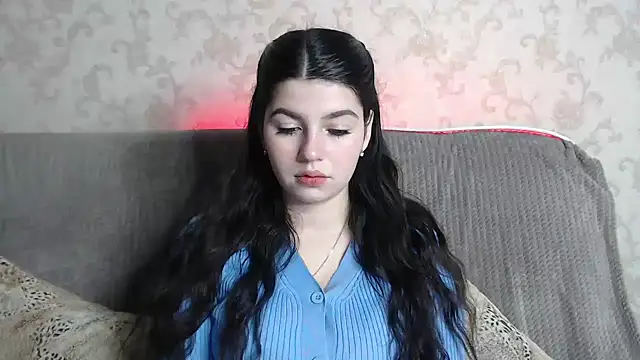 KisaModel online show from 03/10/26, 01:20