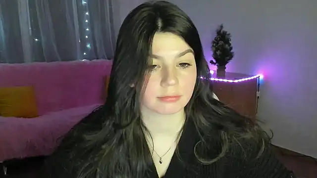 KisaModel online show from 02/12/26, 01:16