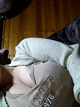 neko-nancy online show from 12/18/25, 11:19