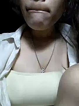 neko-nancy online show from 04/15/26, 02:39