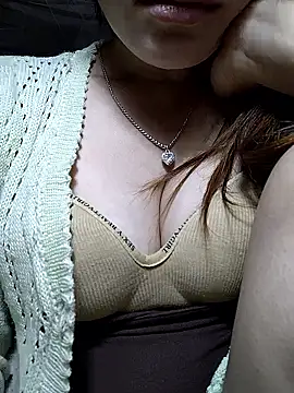 neko-nancy online show from 04/18/26, 03:20